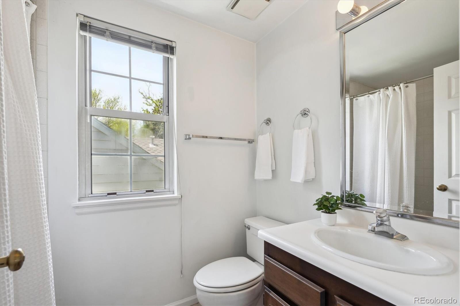 MLS Image #29 for 7190 s poplar court,centennial, Colorado