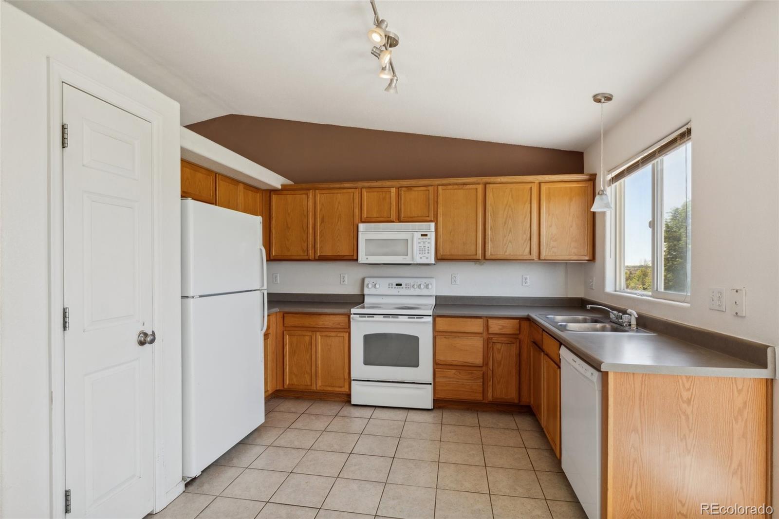 MLS Image #7 for 8718  silver glen drive,fountain, Colorado