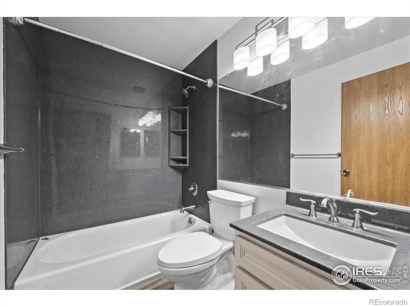 MLS Image #14 for 7820 w 87th drive,arvada, Colorado