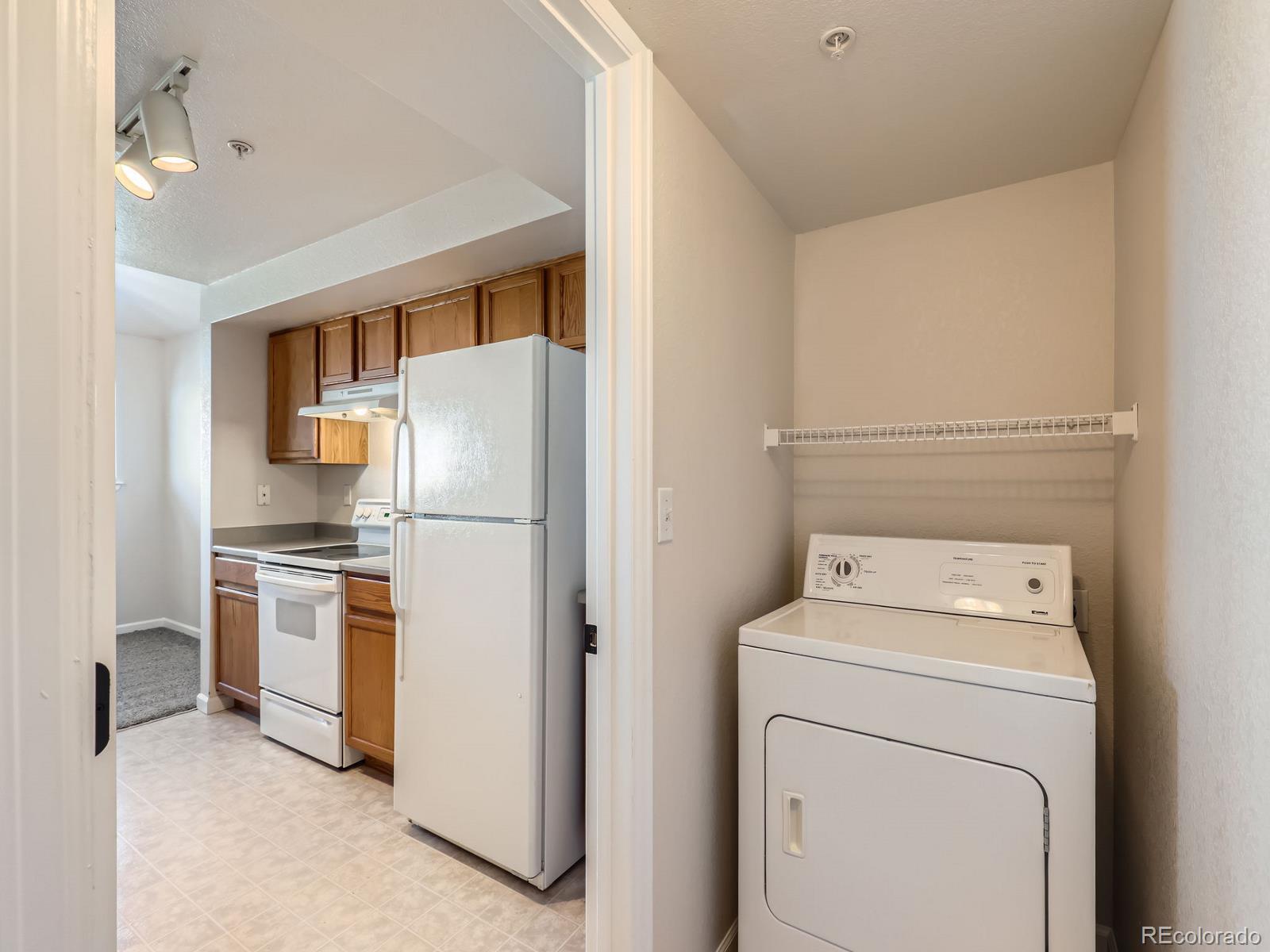 MLS Image #12 for 5705 n genoa way,aurora, Colorado