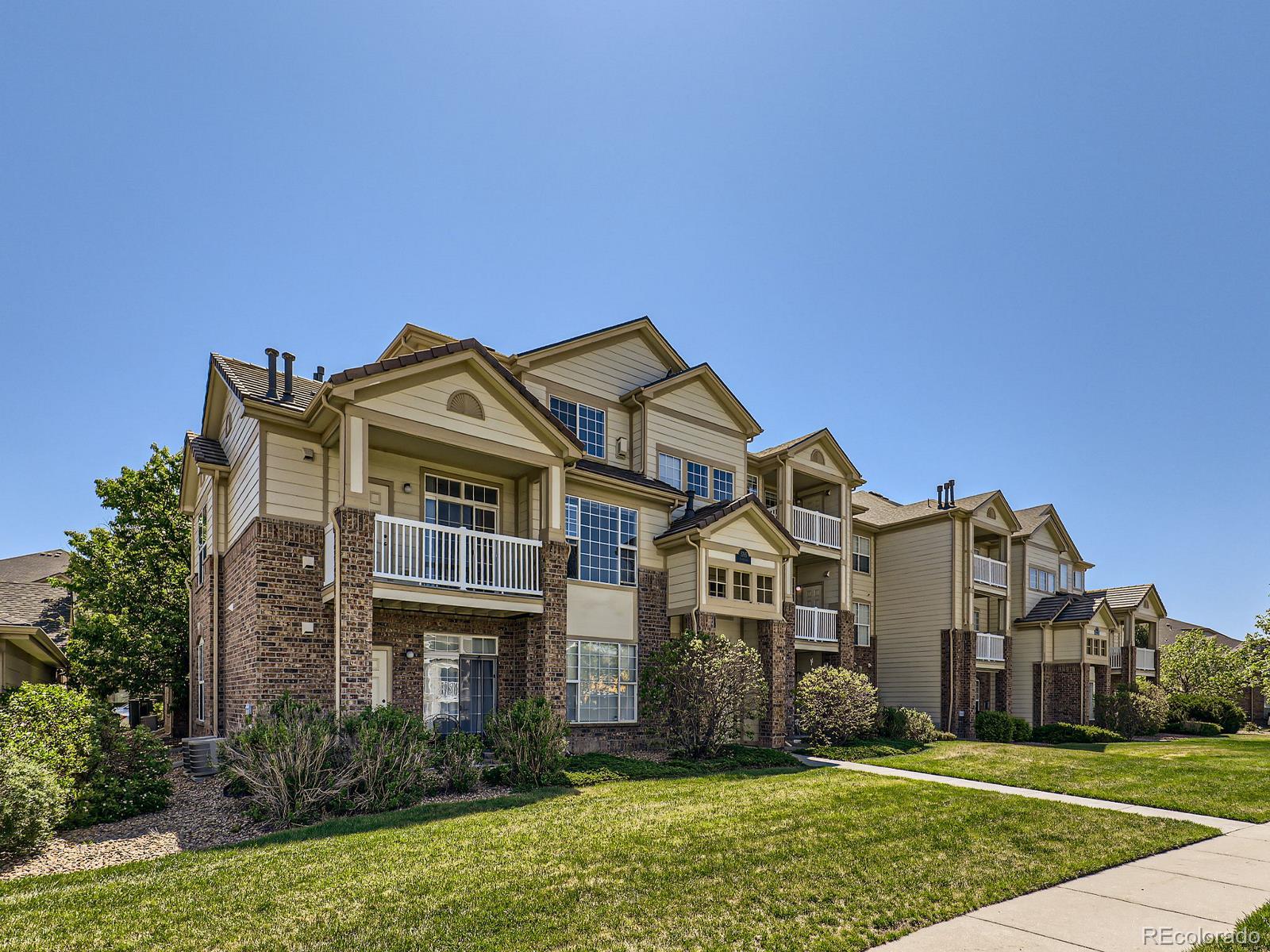 MLS Image #4 for 5705 n genoa way,aurora, Colorado
