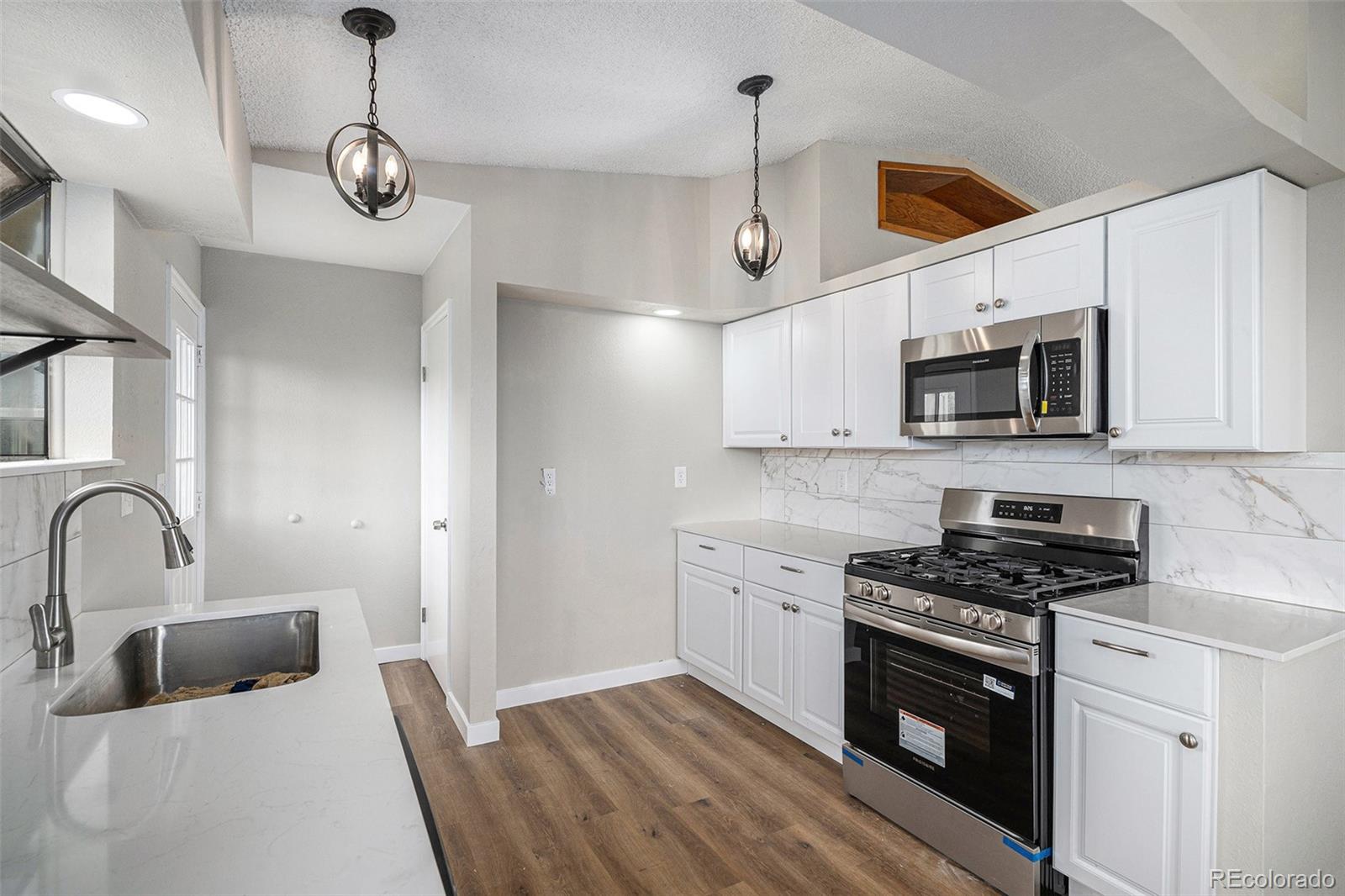 MLS Image #9 for 1801  buttercup road,elizabeth, Colorado
