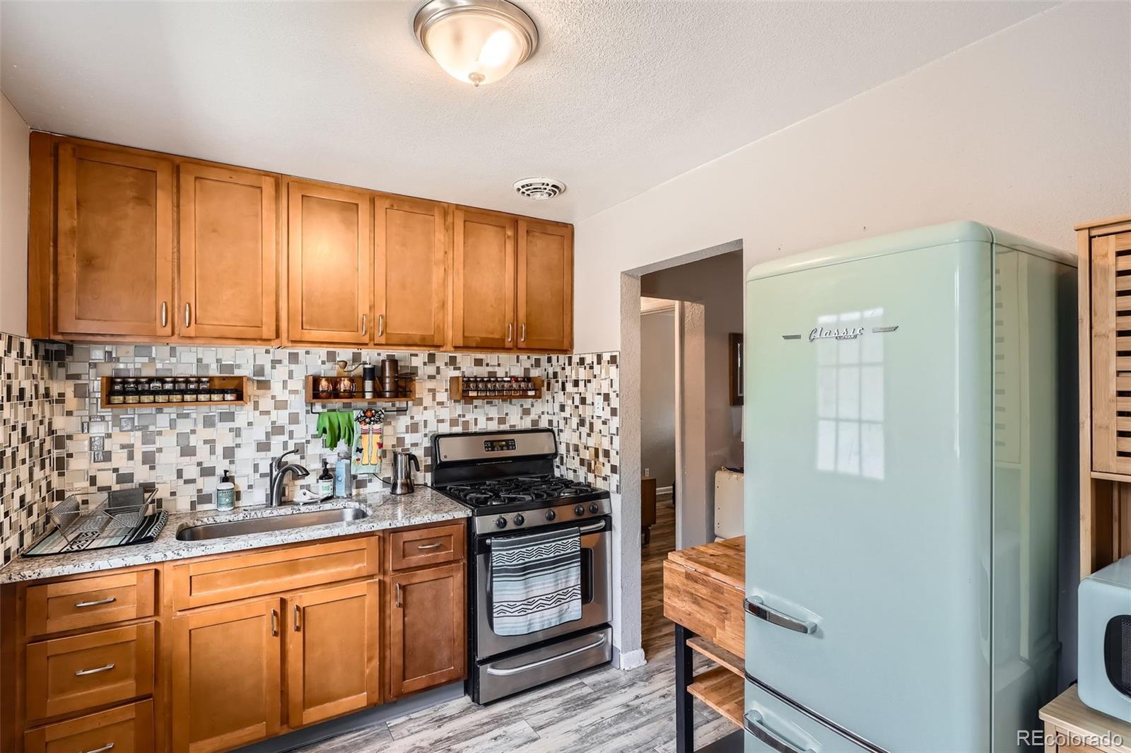MLS Image #11 for 2955 n gilpin street,denver, Colorado