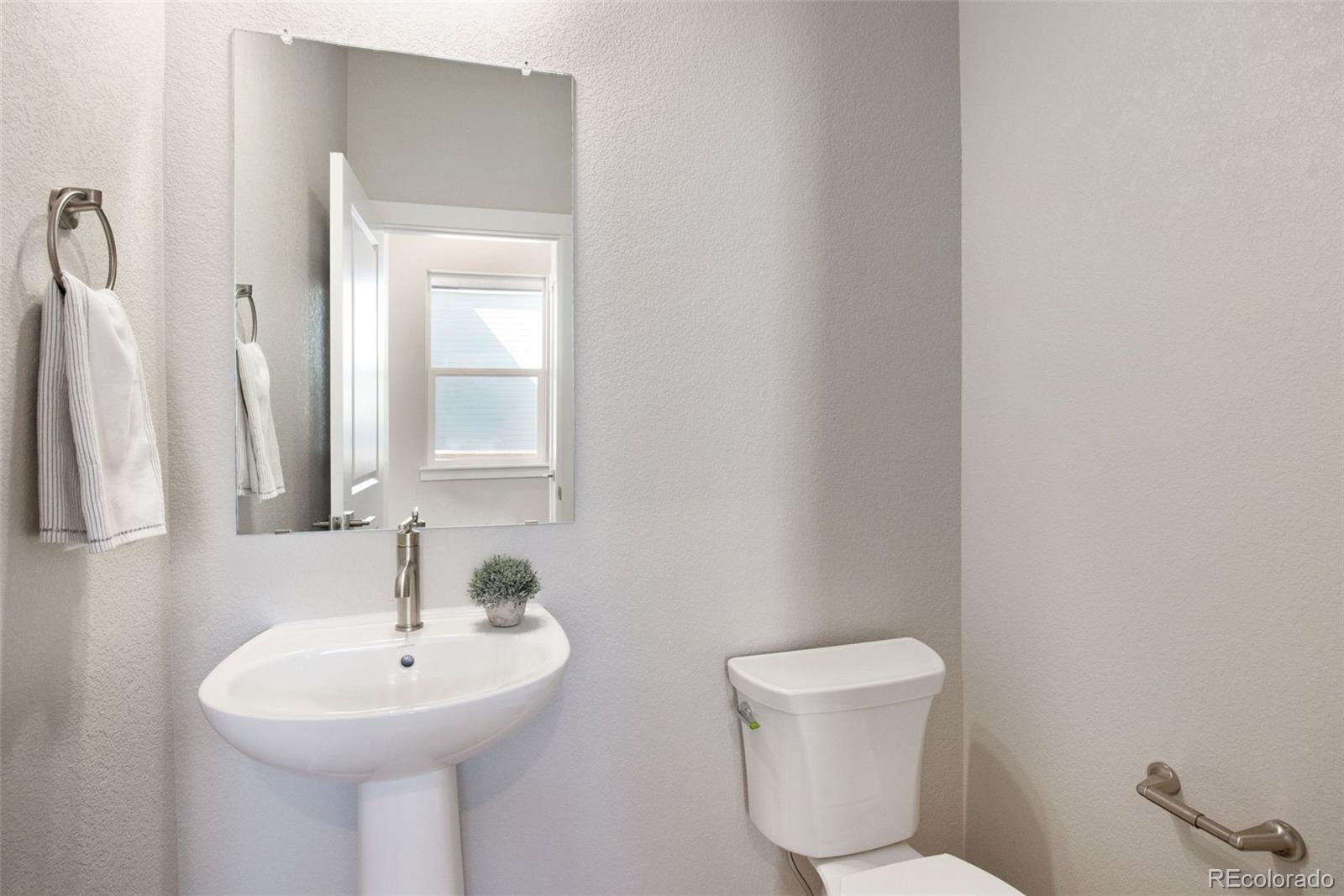 MLS Image #13 for 5006  rendezvous parkway,timnath, Colorado