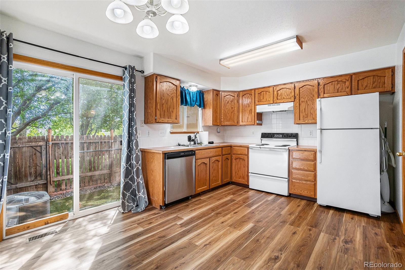 MLS Image #4 for 3752  butternut avenue,loveland, Colorado