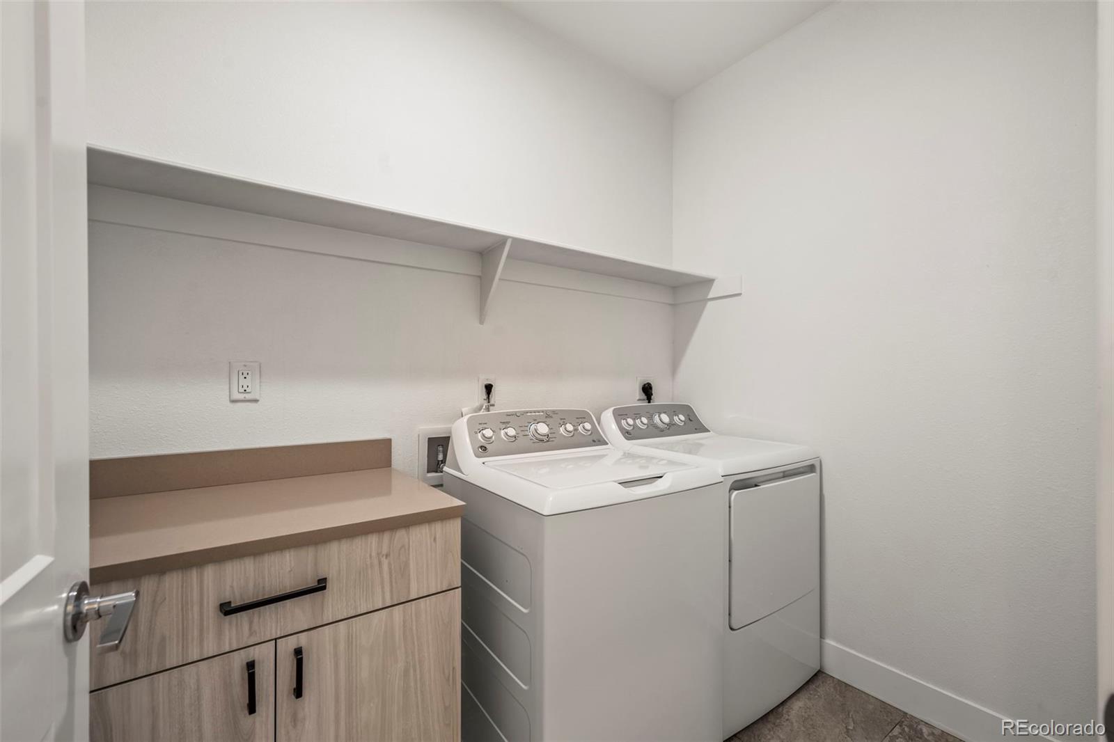 MLS Image #27 for 919  russell street,golden, Colorado