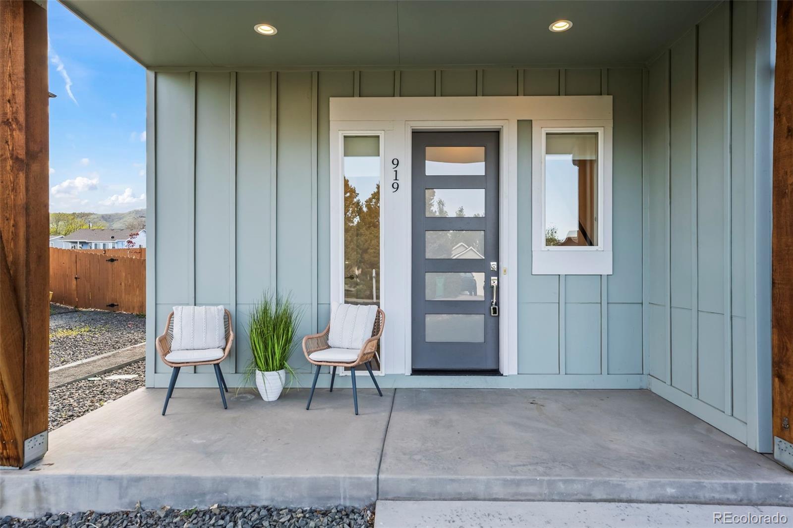 MLS Image #3 for 919  russell street,golden, Colorado