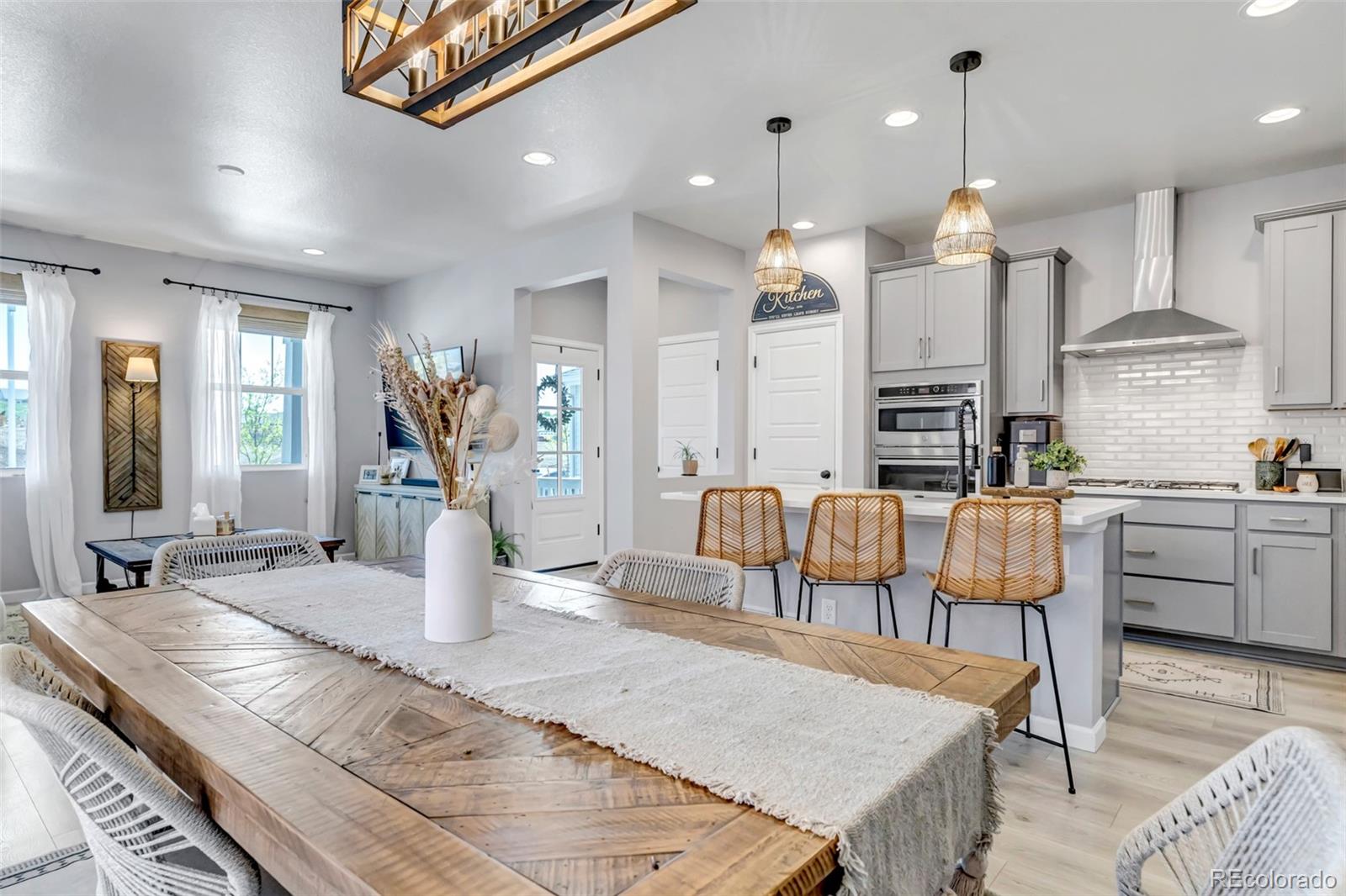 MLS Image #8 for 8049  monte vista circle,littleton, Colorado