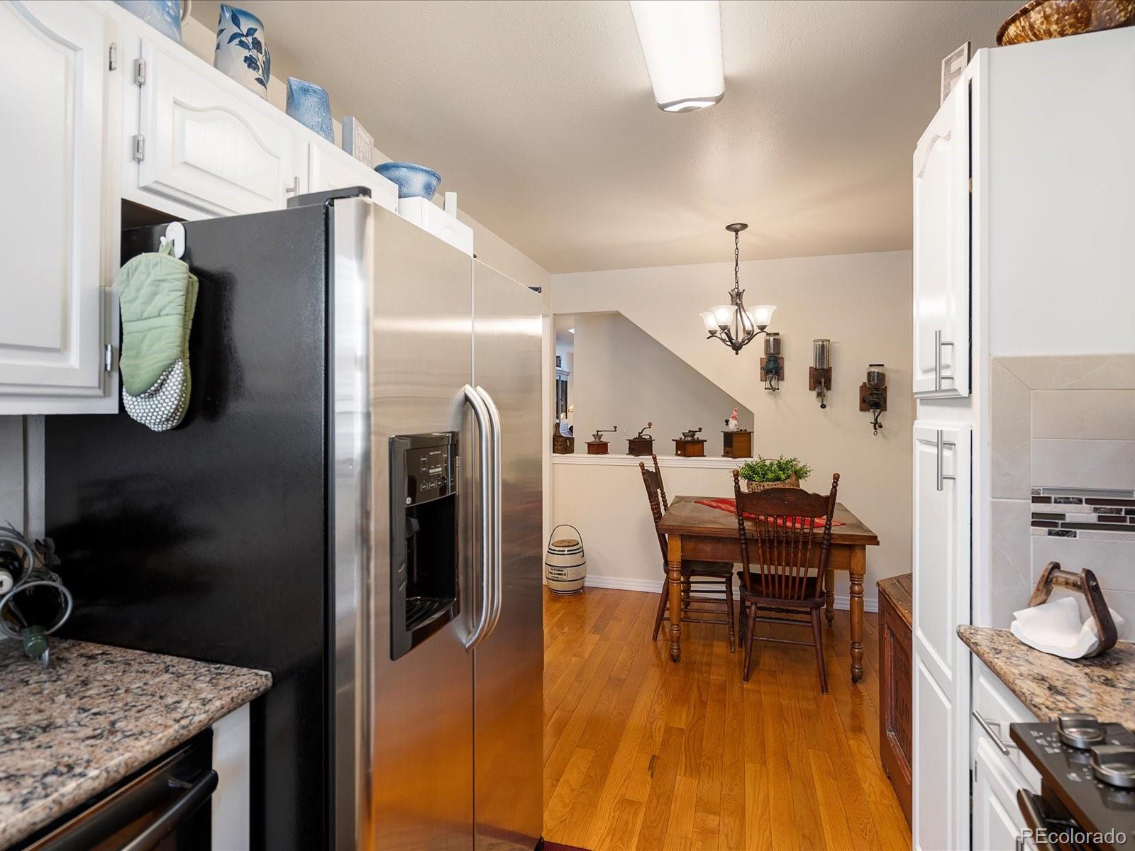 MLS Image #10 for 5006 s nelson street,littleton, Colorado