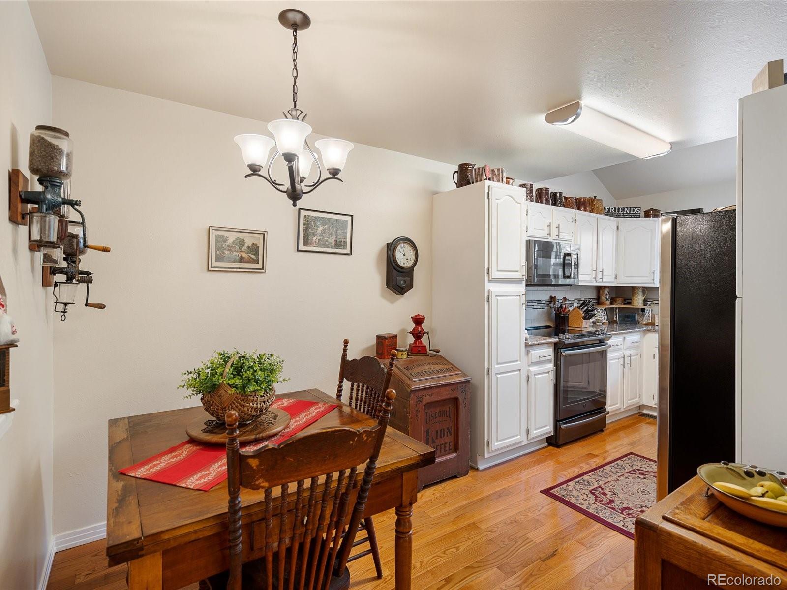 MLS Image #6 for 5006 s nelson street,littleton, Colorado