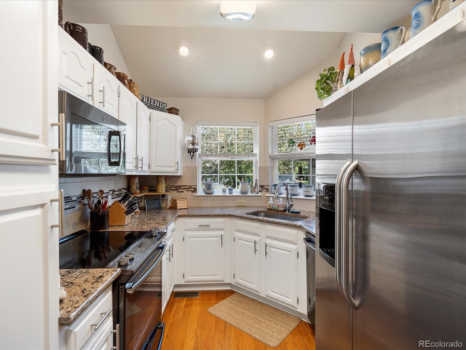 MLS Image #8 for 5006 s nelson street,littleton, Colorado