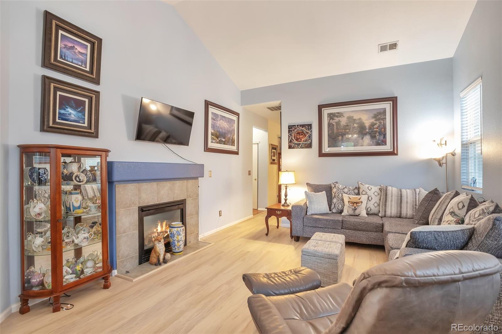 MLS Image #2 for 18619 e vassar drive,aurora, Colorado