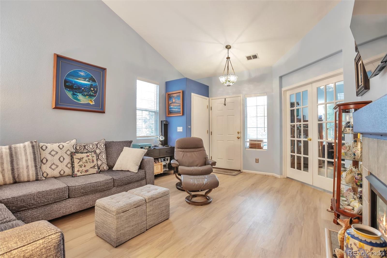MLS Image #4 for 18619 e vassar drive,aurora, Colorado