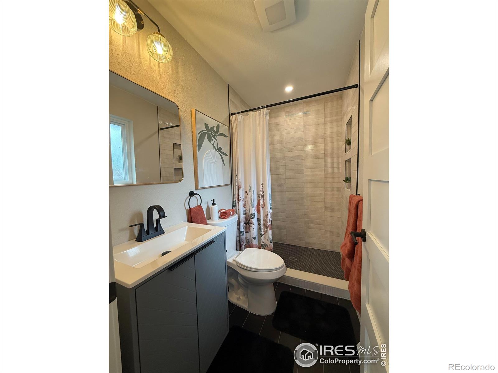 MLS Image #21 for 815 s jersey street,denver, Colorado