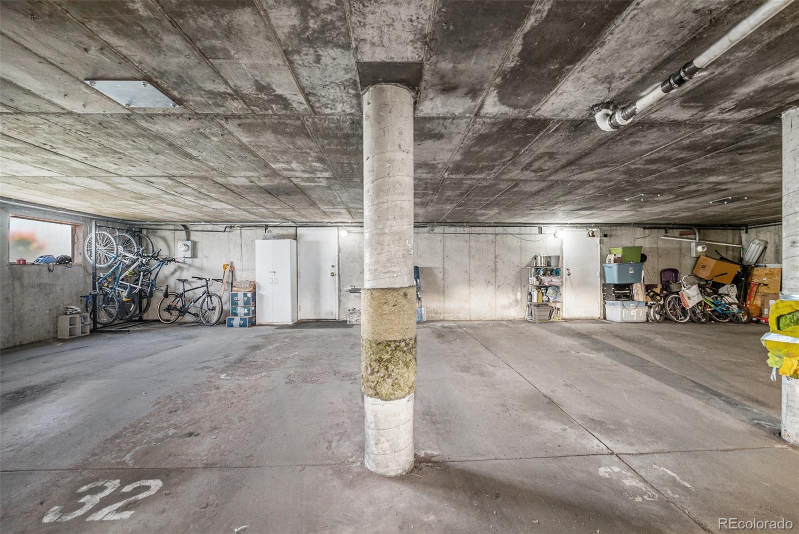 MLS Image #22 for 1050 s monaco parkway,denver, Colorado
