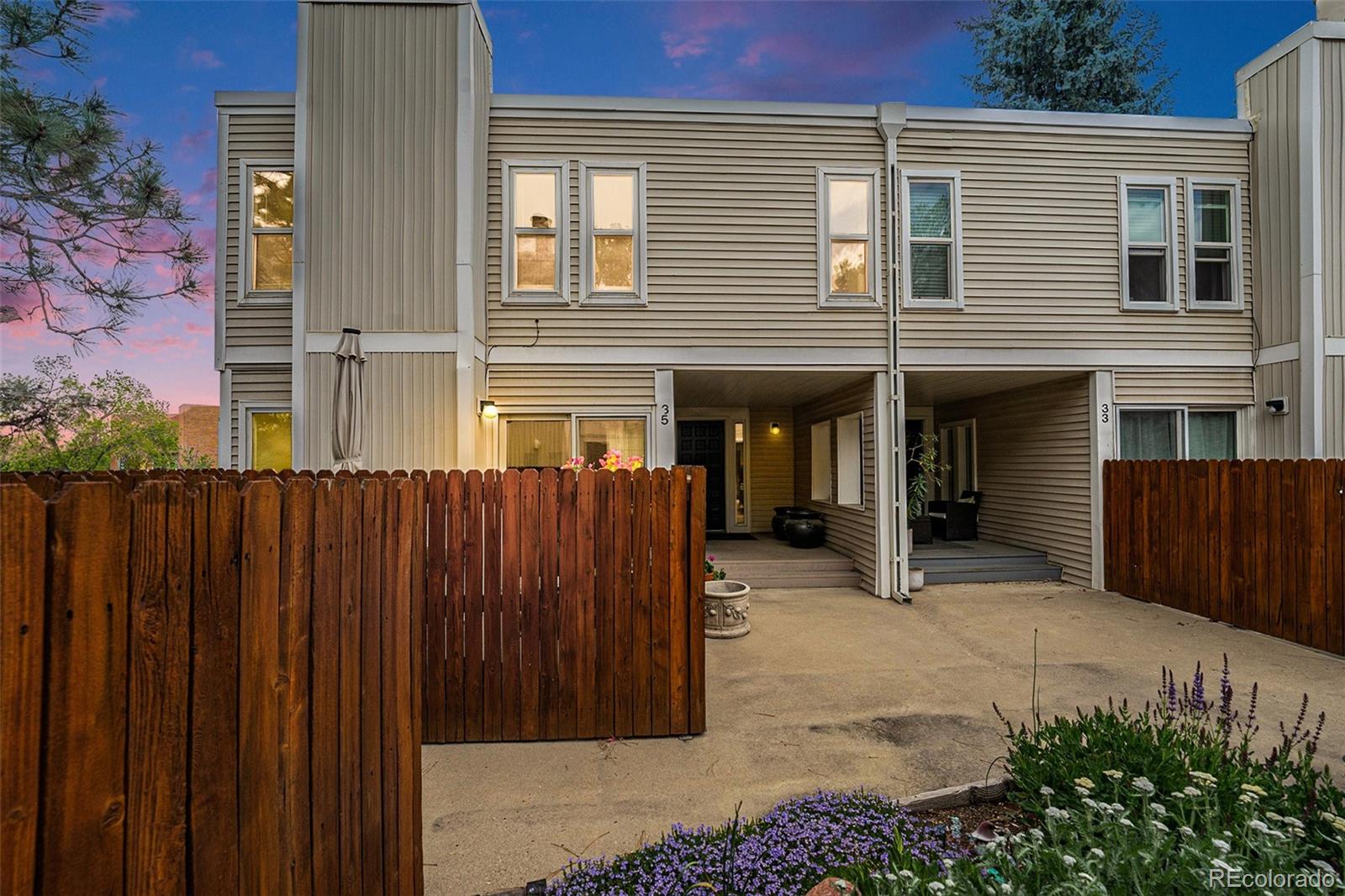 MLS Image #36 for 1050 s monaco parkway,denver, Colorado