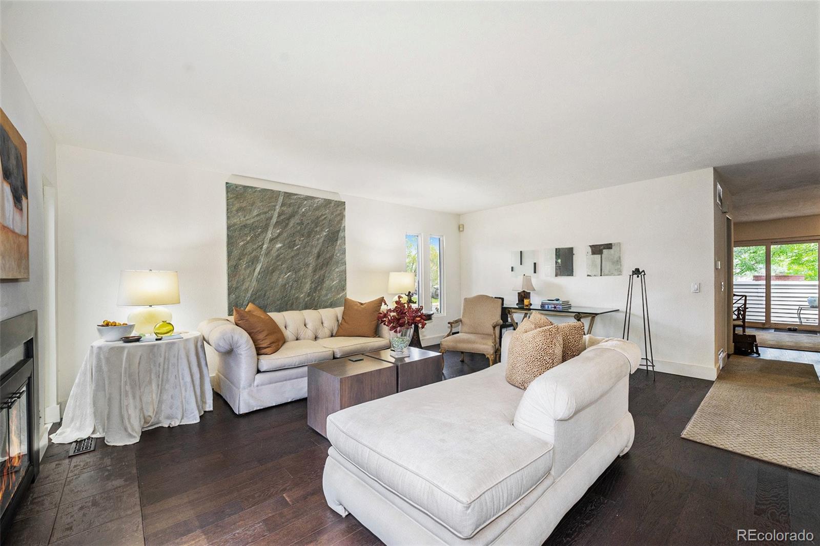 MLS Image #4 for 1050 s monaco parkway,denver, Colorado