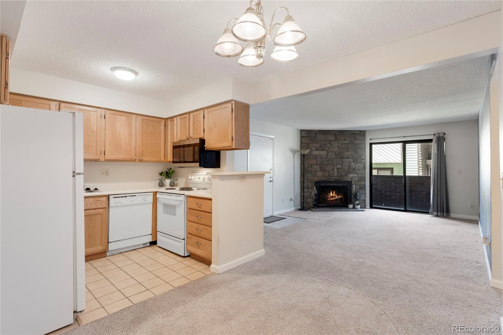 MLS Image #14 for 12053 e harvard avenue,aurora, Colorado