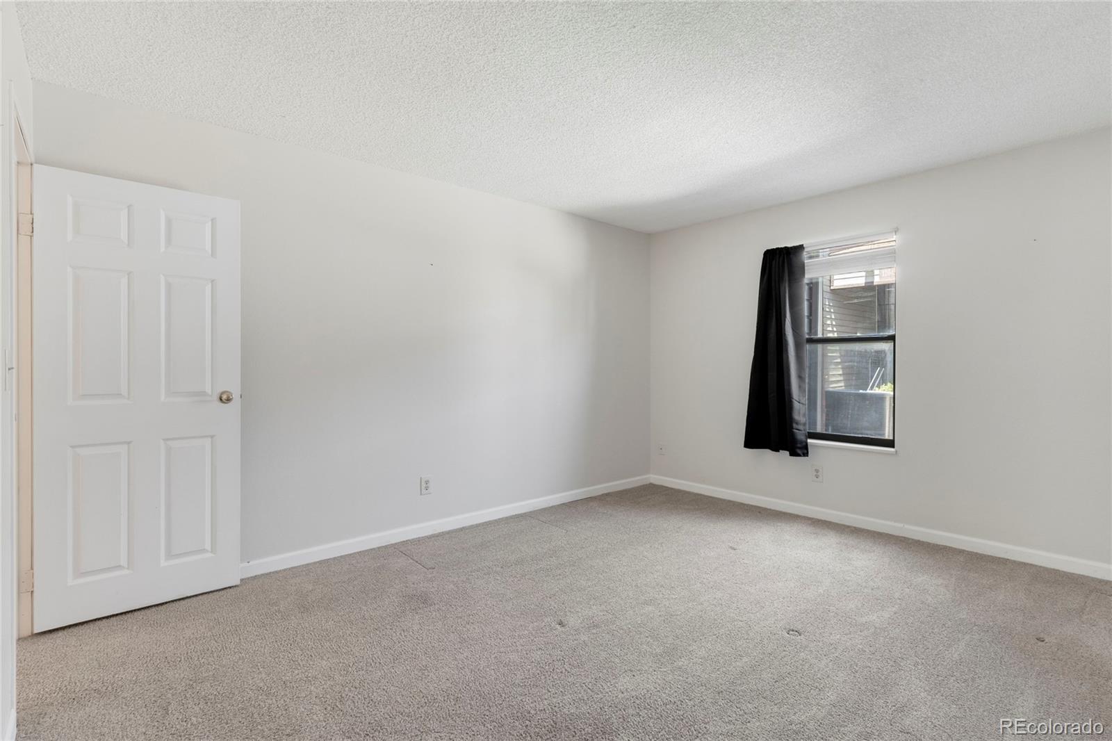 MLS Image #20 for 12053 e harvard avenue,aurora, Colorado