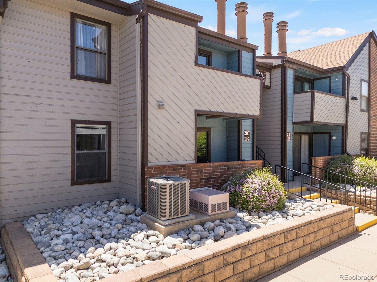 MLS Image #3 for 12053 e harvard avenue,aurora, Colorado