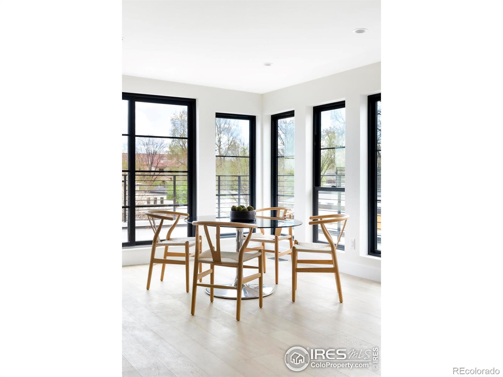 MLS Image #28 for 855  eudora street,denver, Colorado