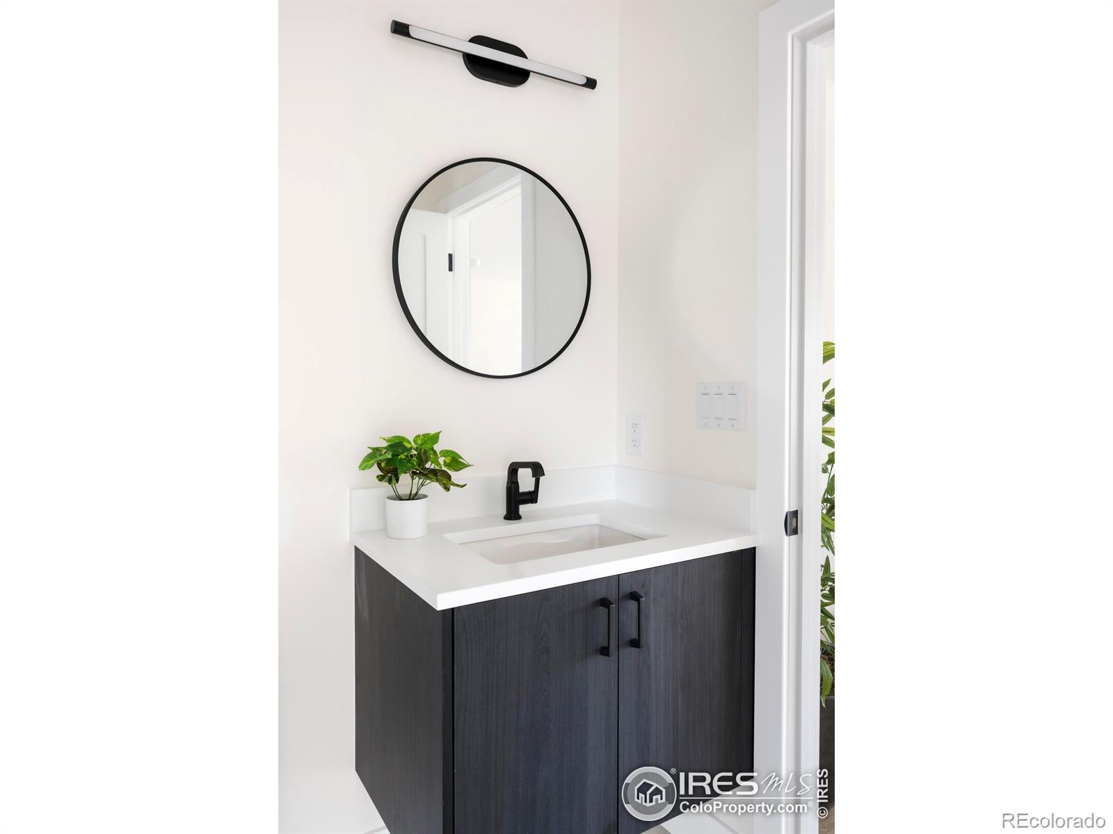 MLS Image #30 for 855  eudora street,denver, Colorado