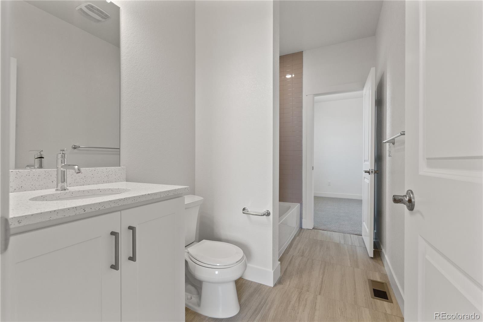 MLS Image #10 for 692  piedmontese street,johnstown, Colorado