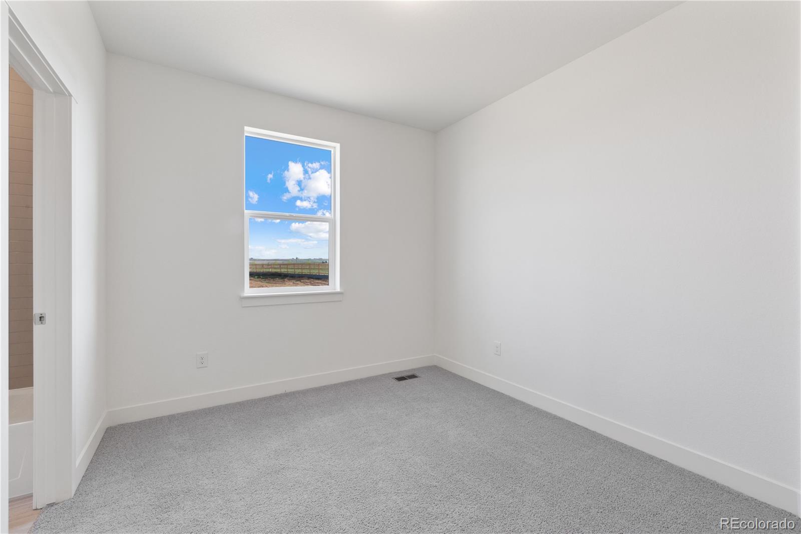 MLS Image #12 for 692  piedmontese street,johnstown, Colorado