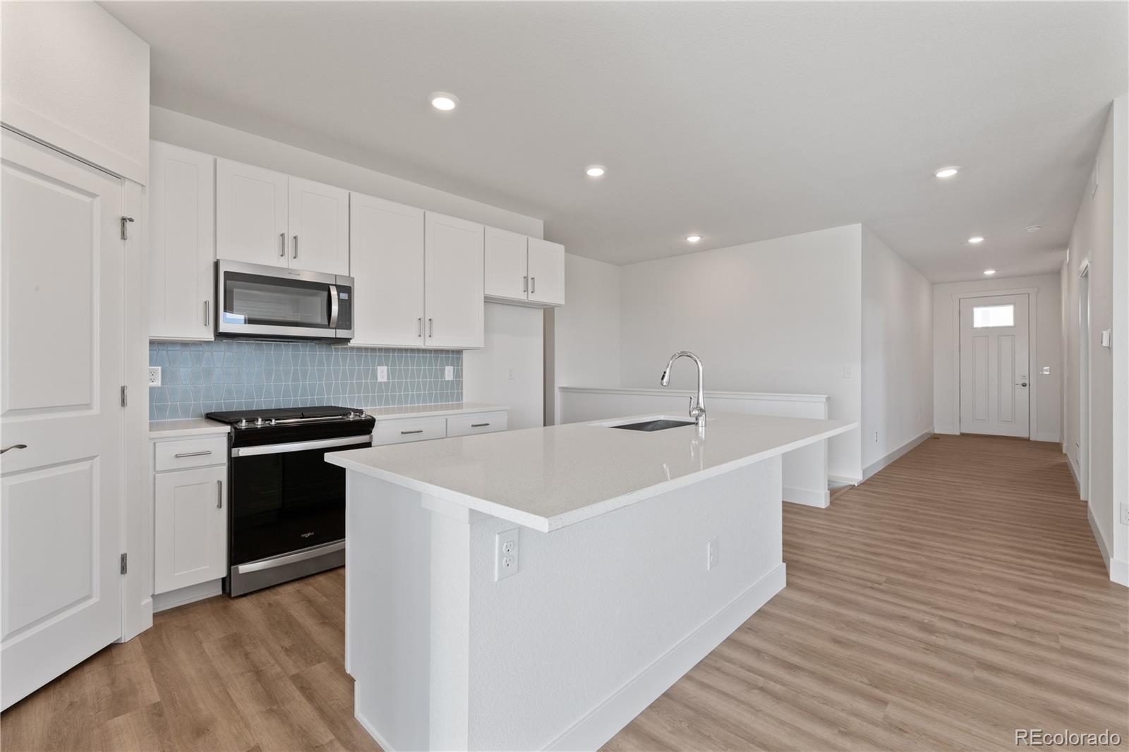 MLS Image #17 for 692  piedmontese street,johnstown, Colorado