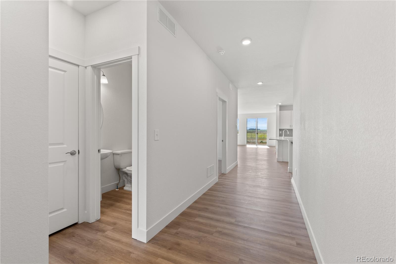 MLS Image #6 for 692  piedmontese street,johnstown, Colorado