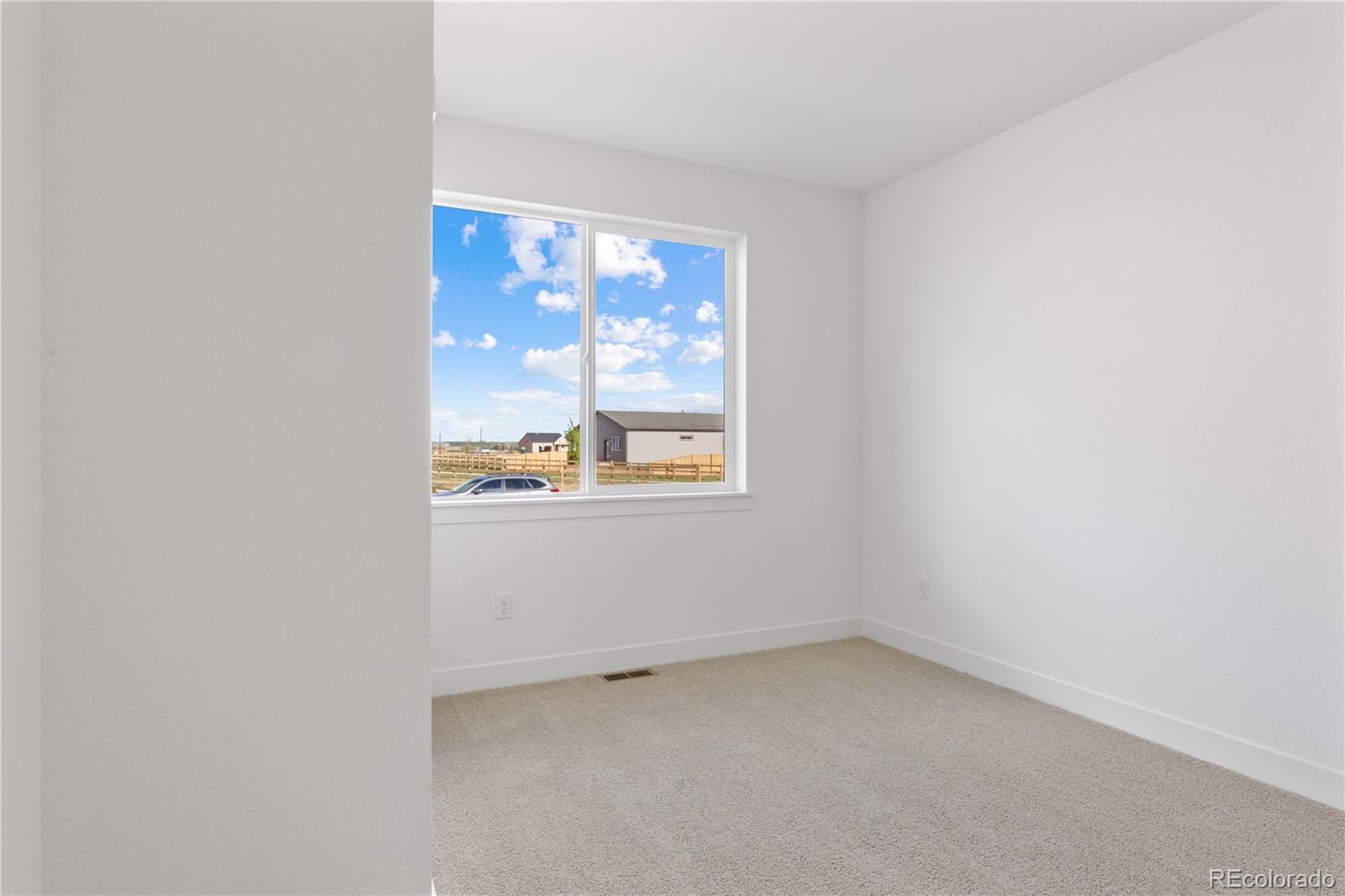 MLS Image #8 for 692  piedmontese street,johnstown, Colorado
