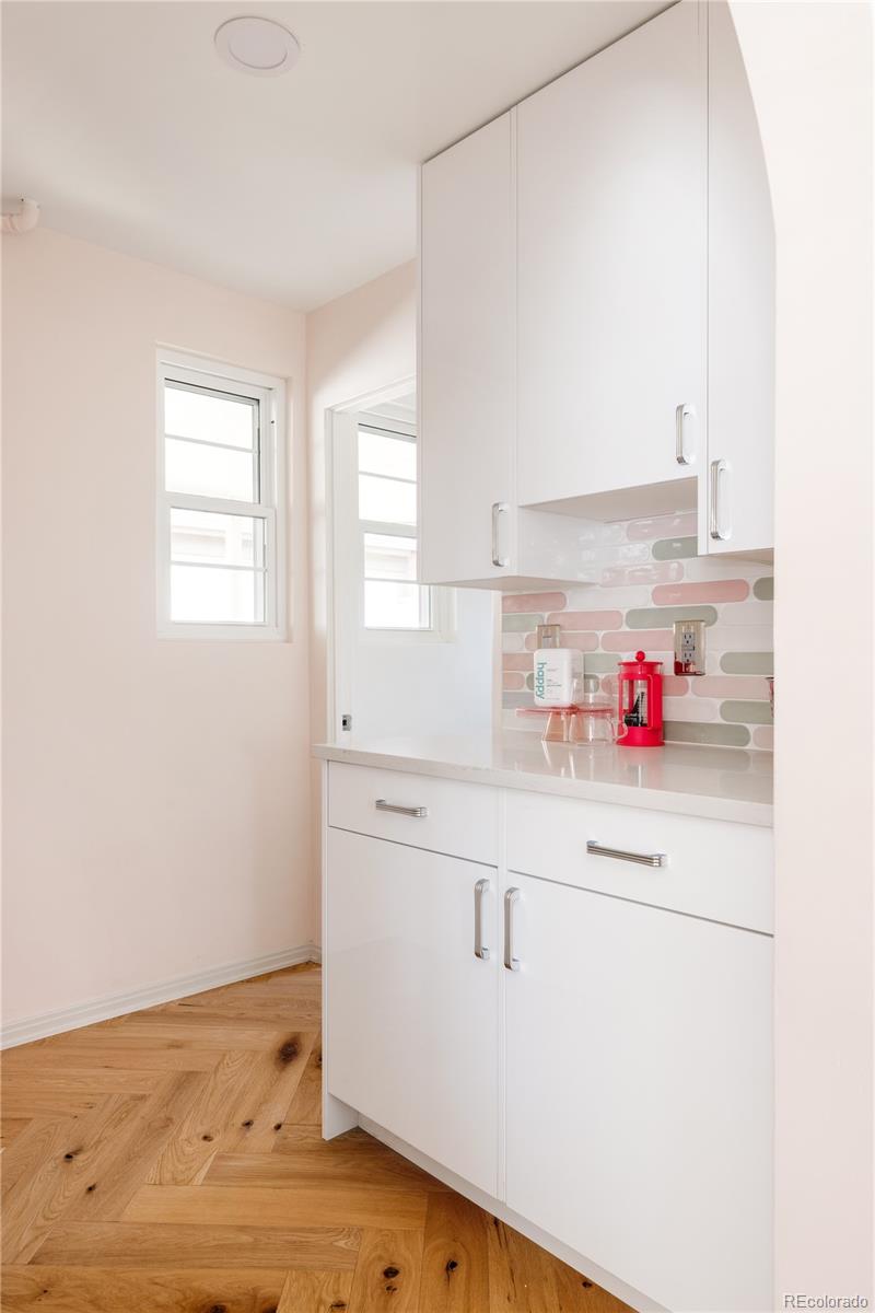 MLS Image #13 for 1010 n jasmine street,denver, Colorado