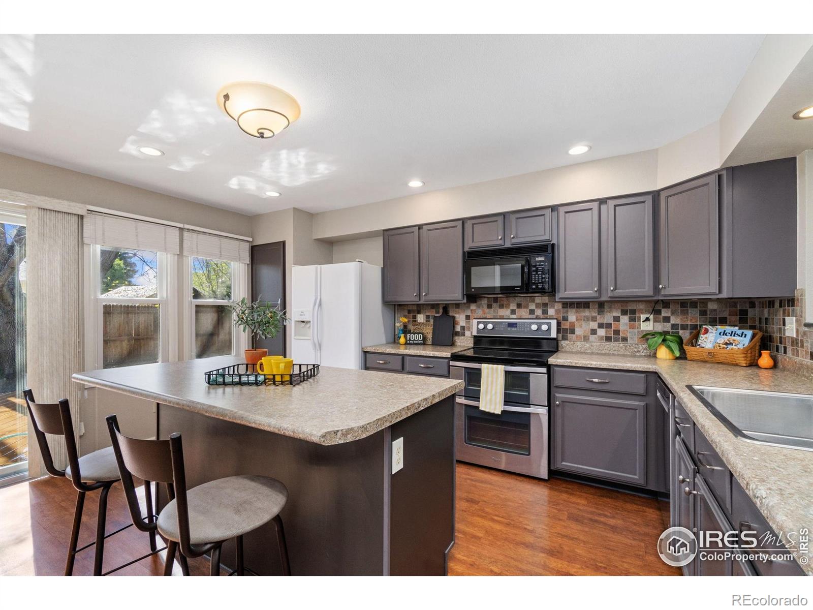 MLS Image #10 for 937  butte pass drive,fort collins, Colorado