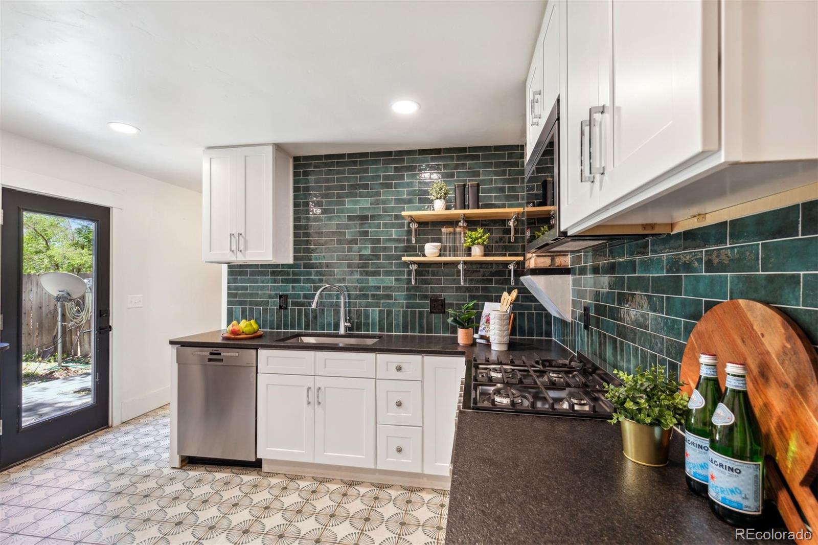 MLS Image #20 for 825 n wahsatch avenue,colorado springs, Colorado