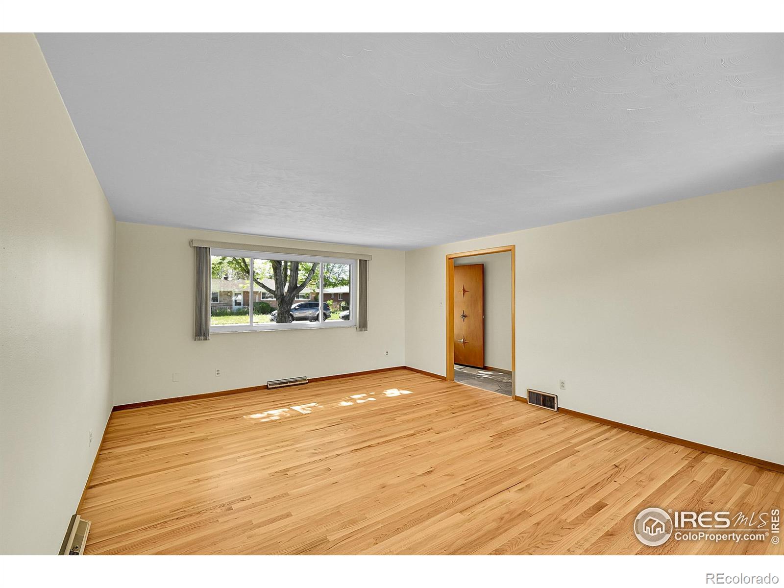 MLS Image #6 for 1800  atwood street,longmont, Colorado