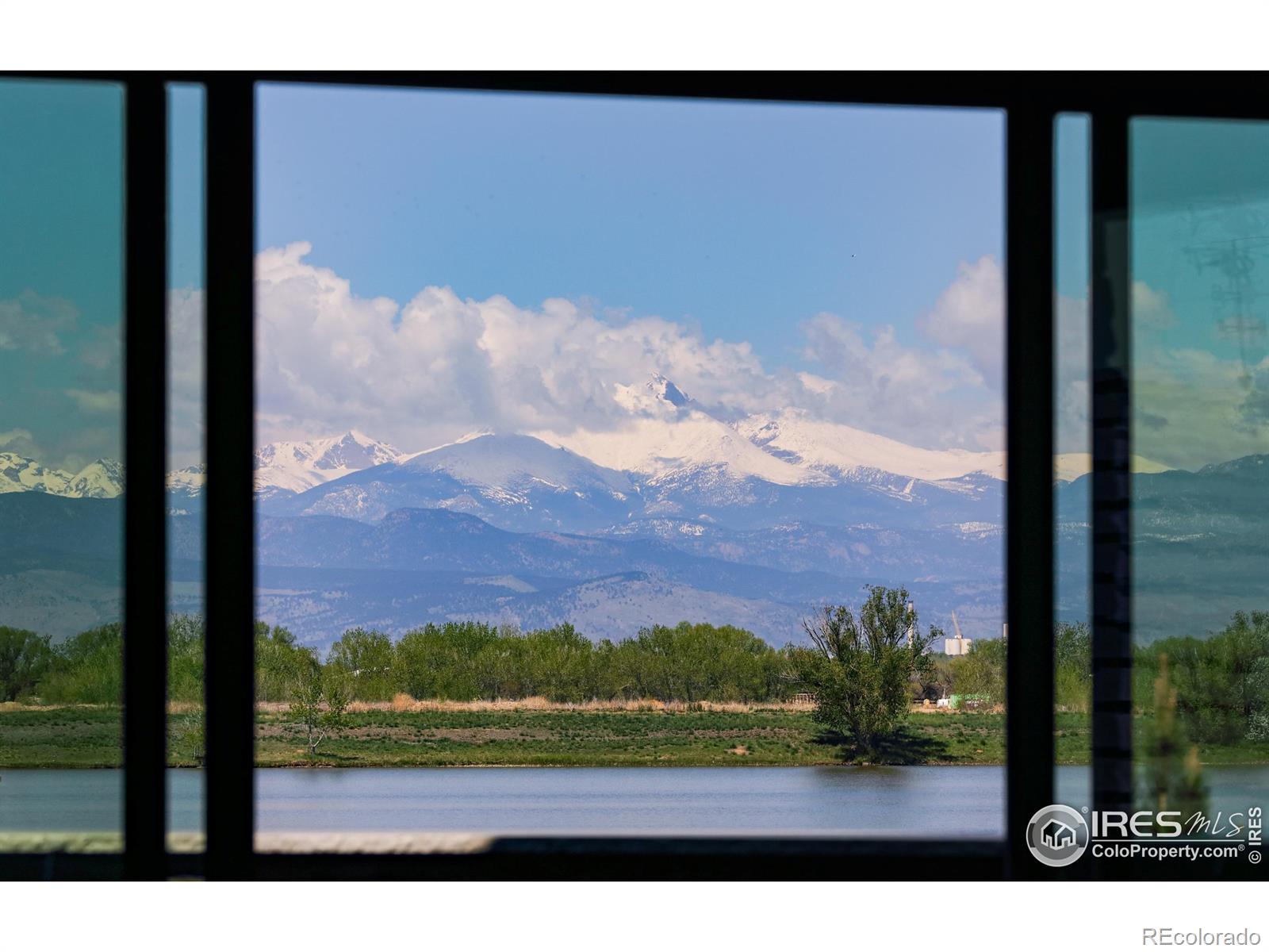 MLS Image #3 for 9833  shoreline drive,longmont, Colorado