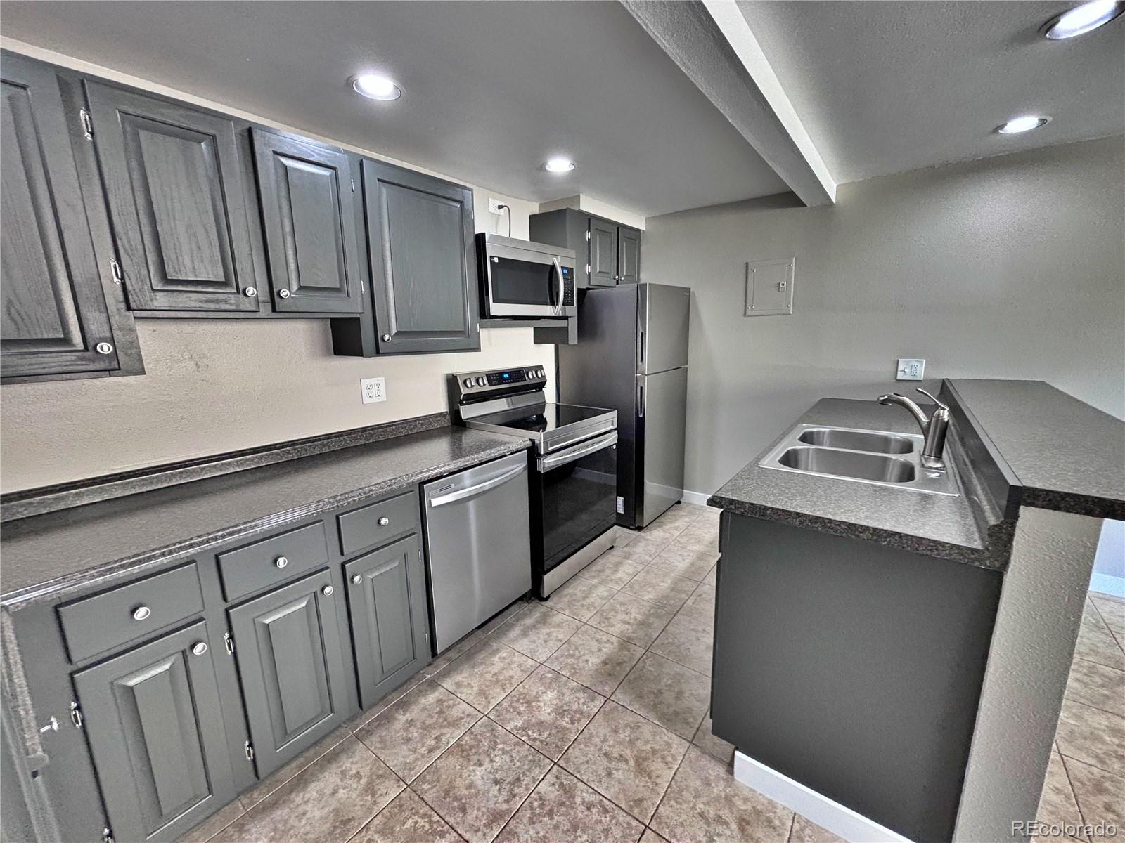 MLS Image #5 for 371 s estes street,lakewood, Colorado