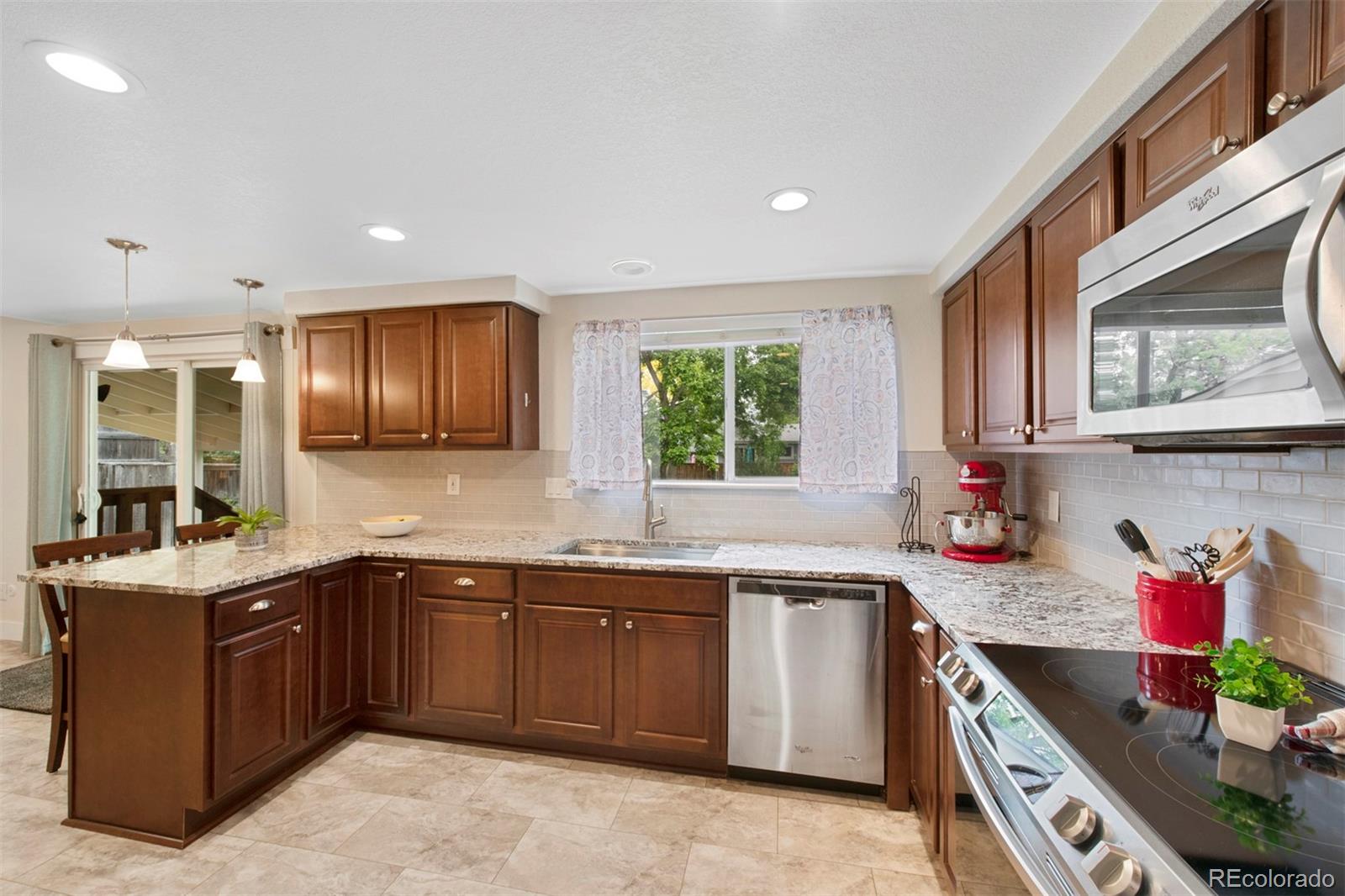 MLS Image #10 for 8433 s painted sky street,highlands ranch, Colorado