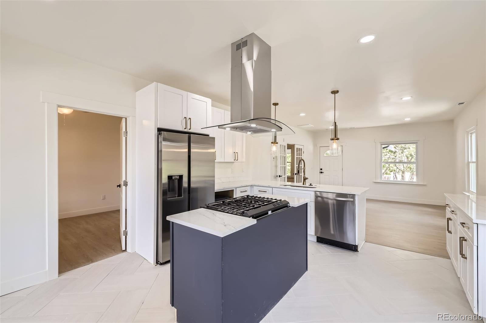 MLS Image #10 for 3922 w 29th avenue,denver, Colorado