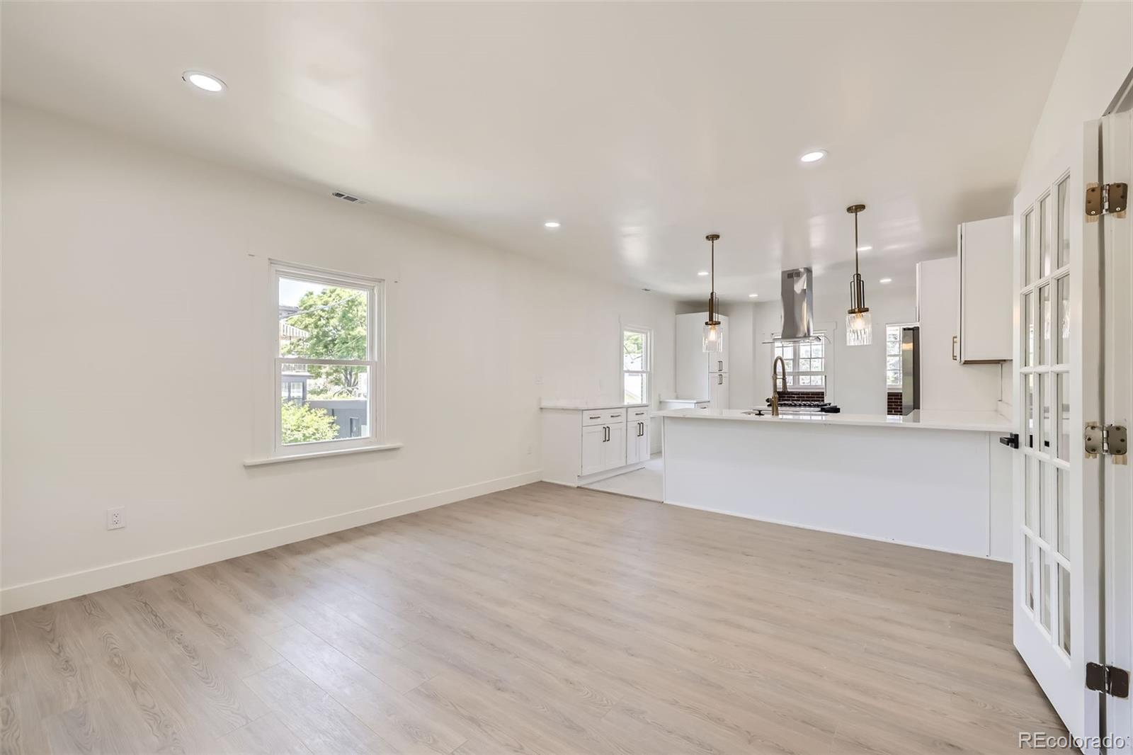MLS Image #7 for 3922 w 29th avenue,denver, Colorado