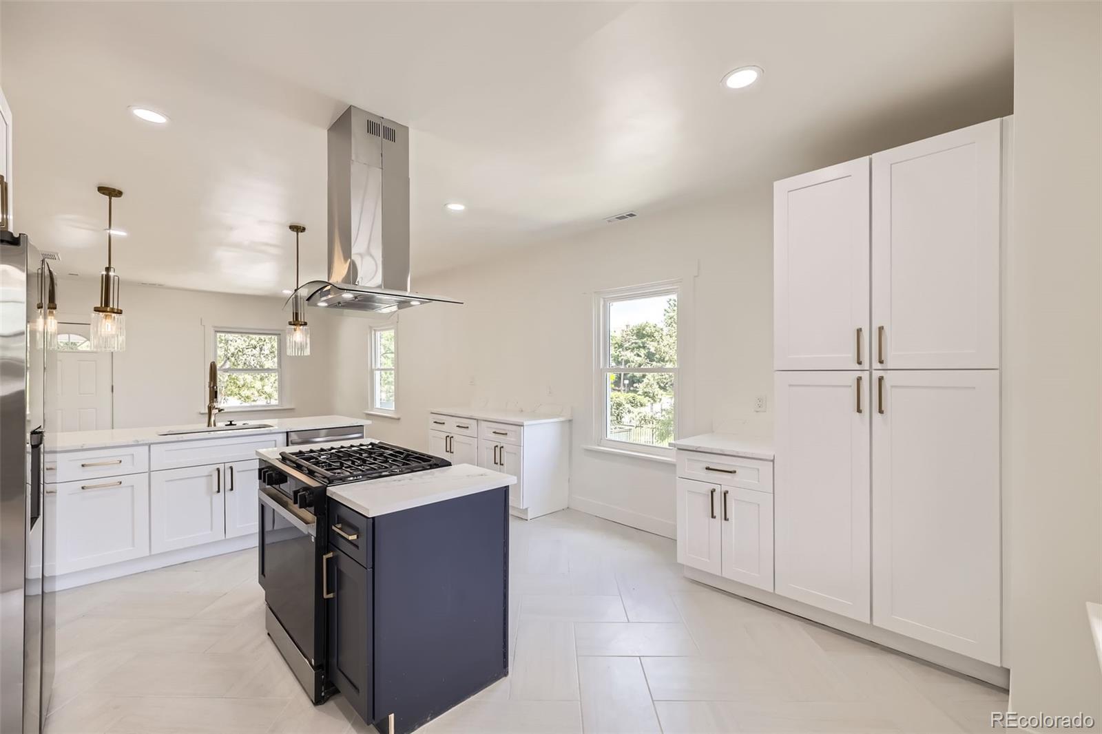 MLS Image #9 for 3922 w 29th avenue,denver, Colorado