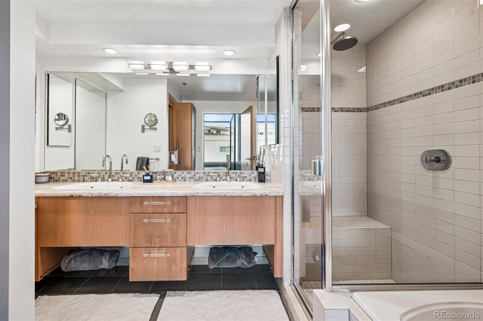 MLS Image #16 for 1401  wewatta street 911,denver, Colorado