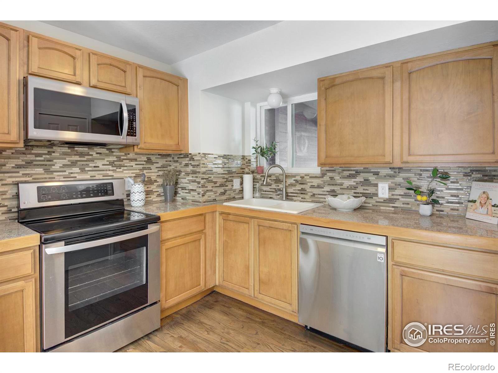 MLS Image #8 for 713  arrow court,lafayette, Colorado