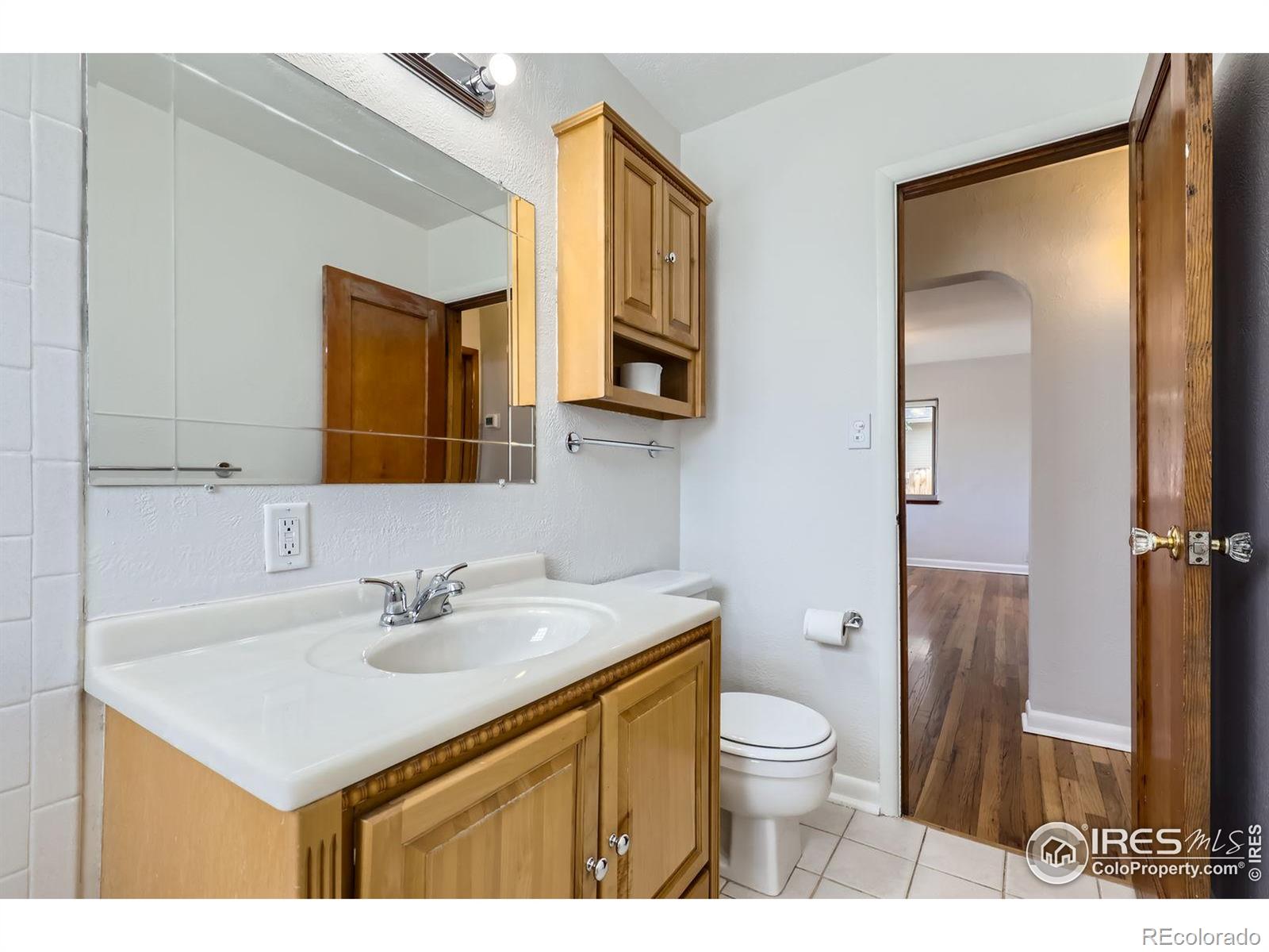 MLS Image #16 for 3204 s cherokee street,englewood, Colorado