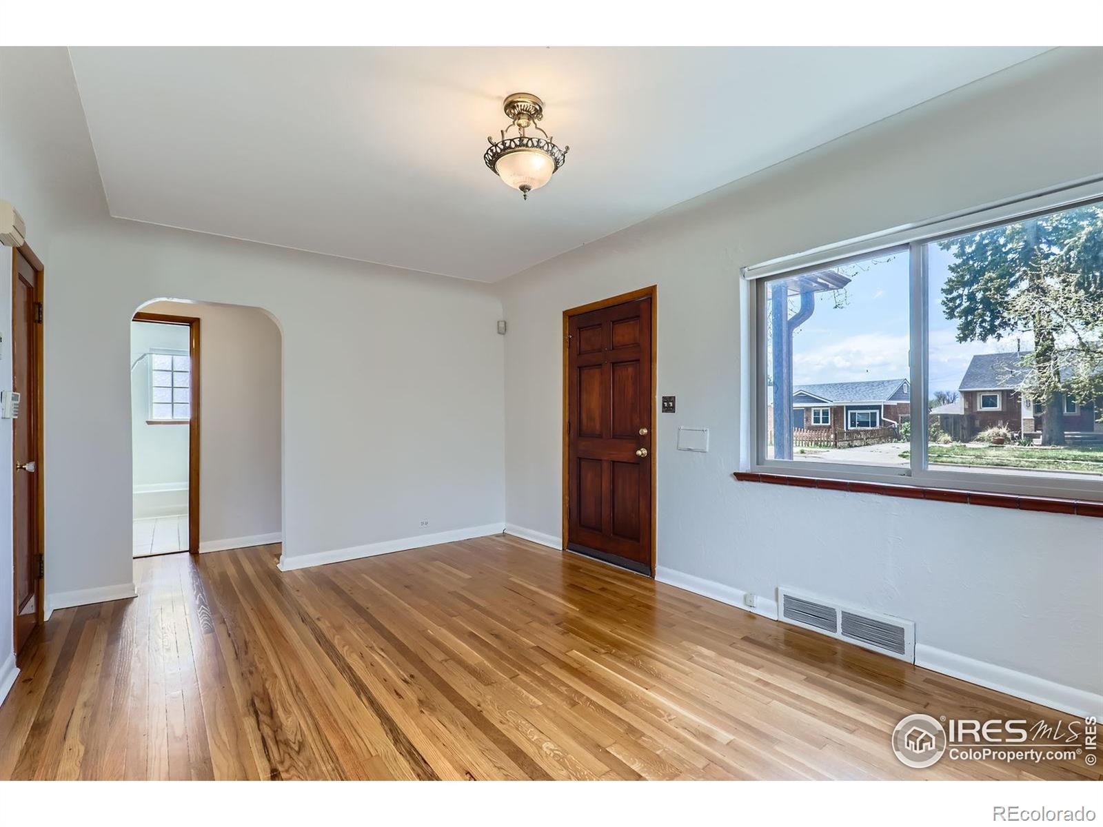 MLS Image #3 for 3204 s cherokee street,englewood, Colorado