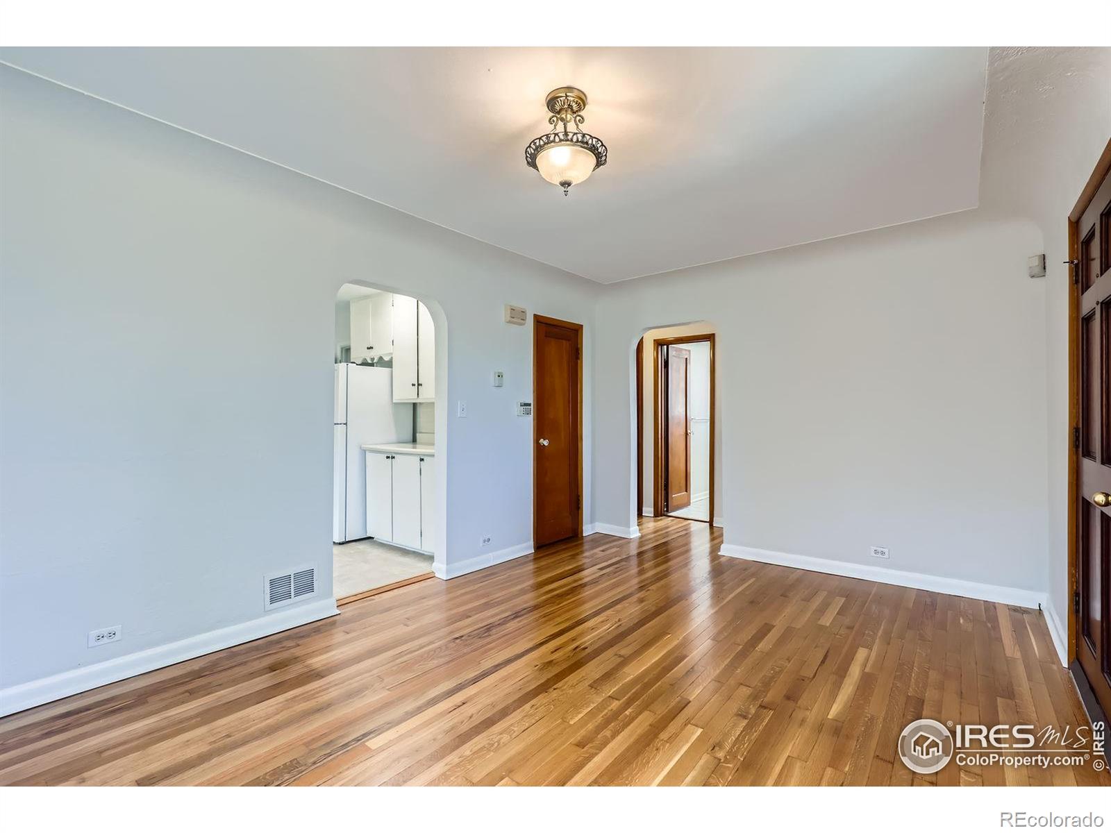 MLS Image #4 for 3204 s cherokee street,englewood, Colorado