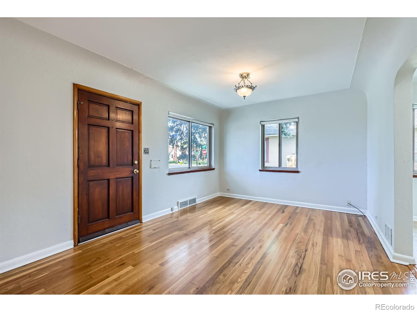 MLS Image #6 for 3204 s cherokee street,englewood, Colorado