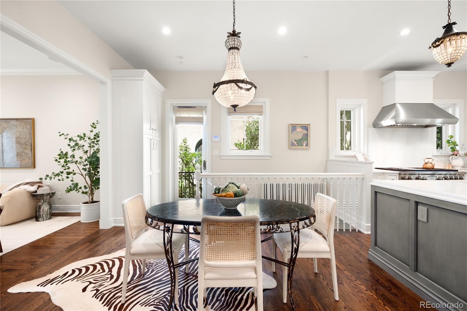 MLS Image #10 for 165 n high street,denver, Colorado