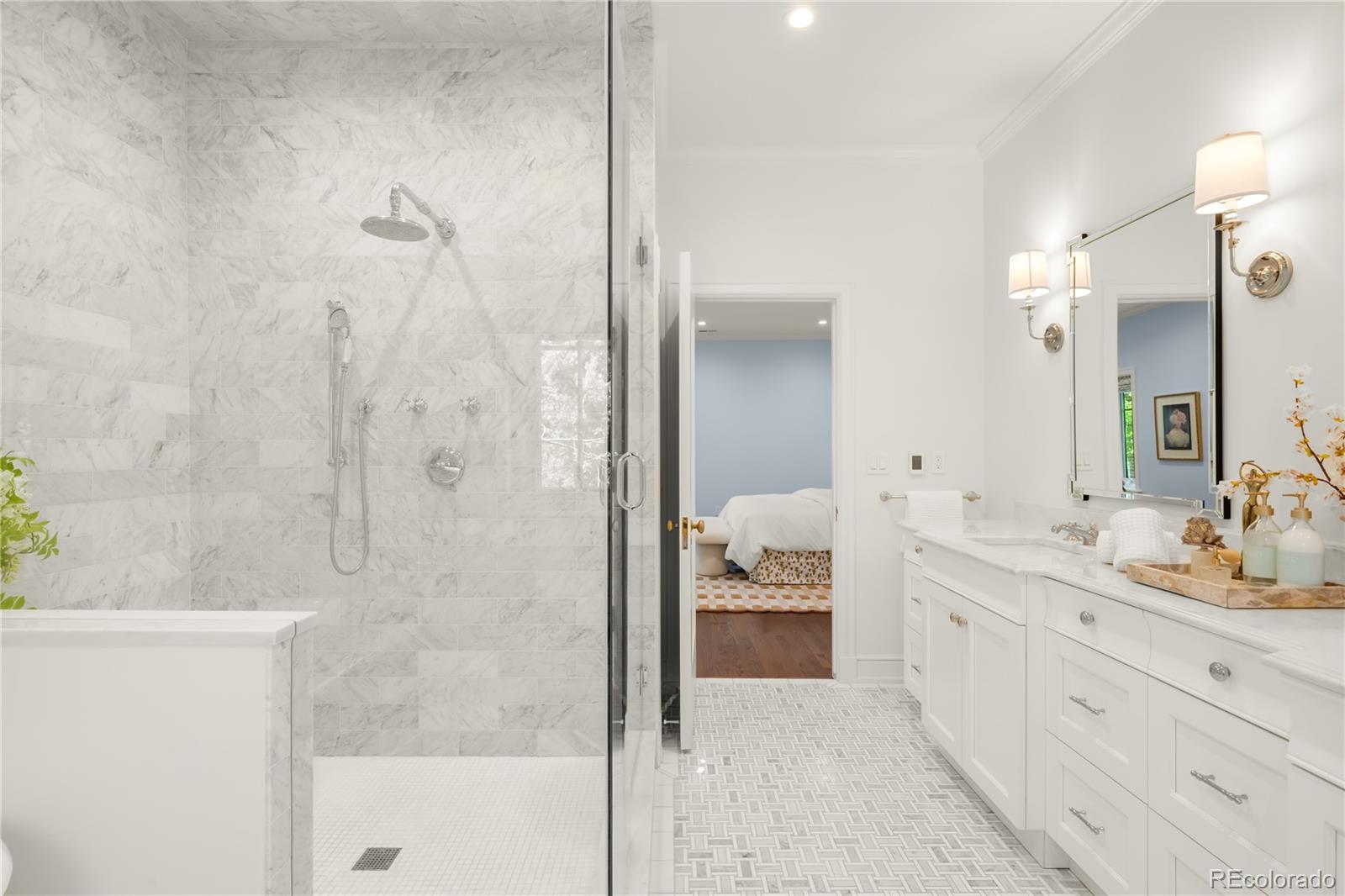 MLS Image #20 for 165 n high street,denver, Colorado