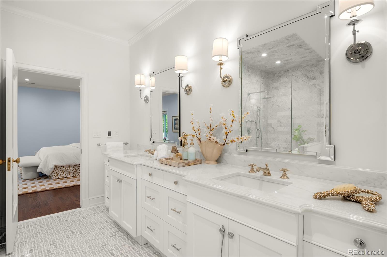 MLS Image #21 for 165 n high street,denver, Colorado